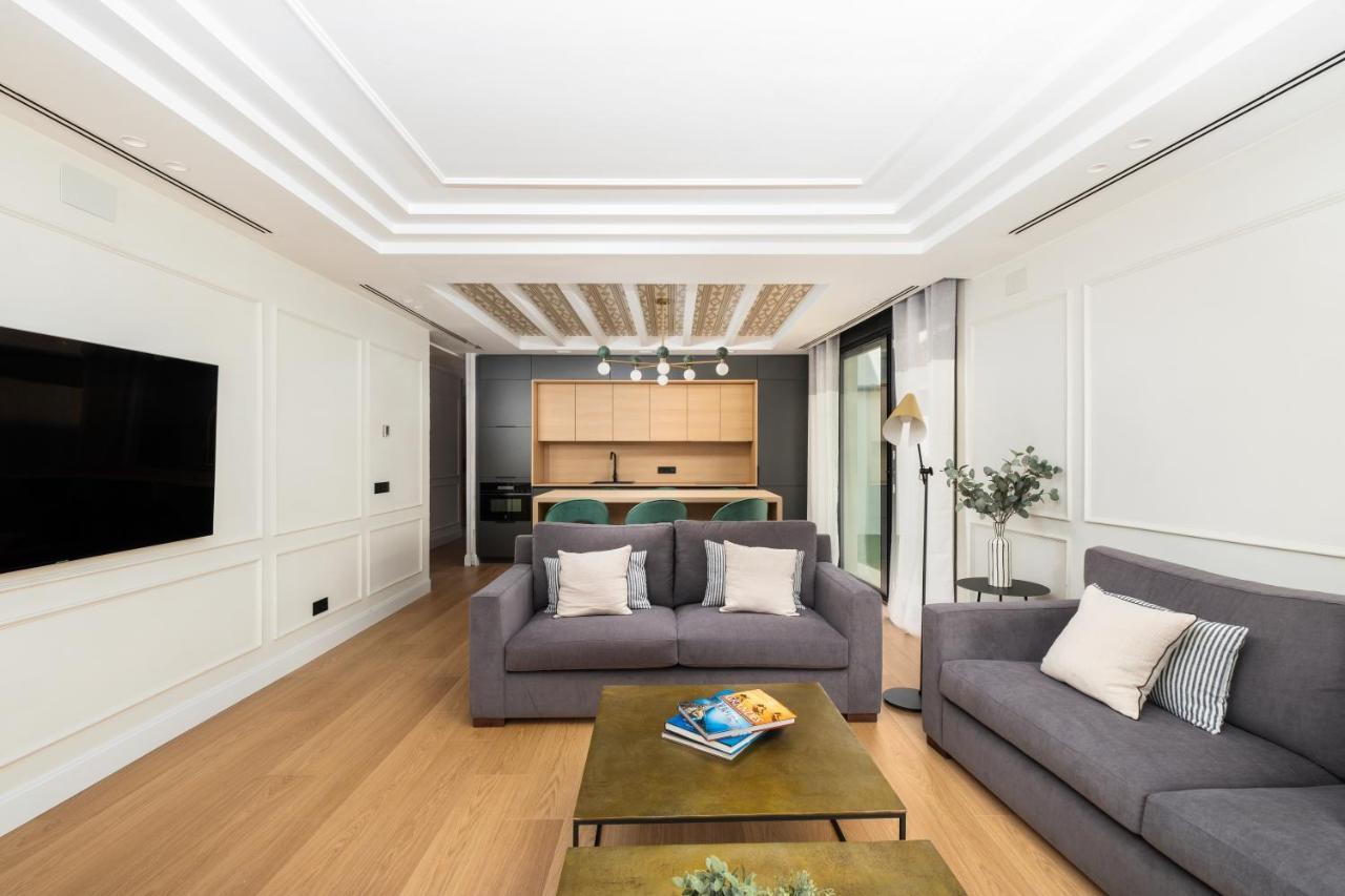 Apartamentos La Zagalilla มาลากา ภายนอก รูปภาพ