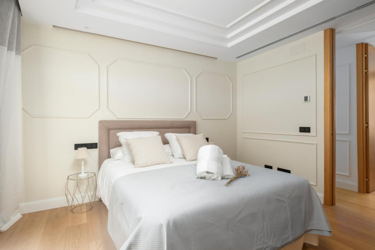 Apartamentos La Zagalilla มาลากา ภายนอก รูปภาพ